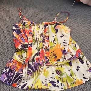 Jessica Simpson beautiful tropical silky blouse